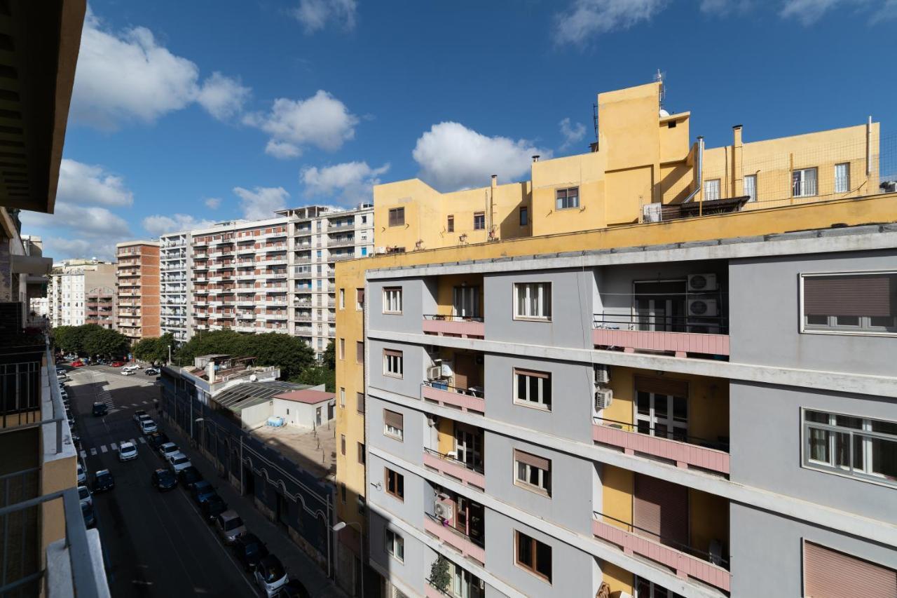 Budget Apartment Roma 70 Stazione Centrale Cagliari Exterior photo